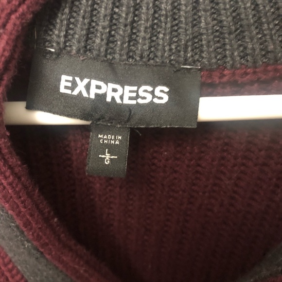 Express sweater. Barely worn. Excellent condition. - Picture 2 of 3